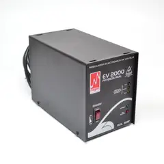 MAGOM - Regulador De Voltaje Ev 2000 / 2000W