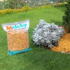 MULCHY - Astilla Orgánica Para Suelo 10 Kg Amarillo