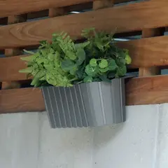 MARRES - Jardinera Plástica Rectangular con Gancho para Balcón 13x39cm Gris