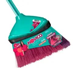 NOVICA - Escoba Suave Esquinas Con Palo