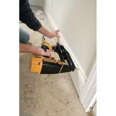 STANLEY - Clavadora de Acabado Recta Bostitch con Cargador de Alta Capacidad
