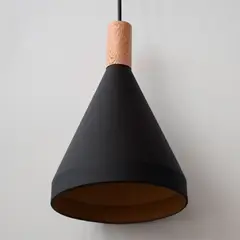 ILUMECO - Cono Madera 1 Luces E27 Negro
