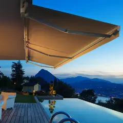 HOLZTEK - Toldo Articulado 3 X 2.5 m Génesis M1 Marrón