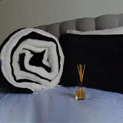 MAGIC CLASS - Edredón Acolchado Negro - Sencillo