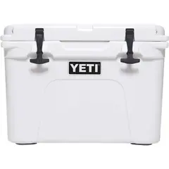 YETI - Nevera Portátil Tundra 35 con Aislamiento de Alta Densidad 33L Blanco