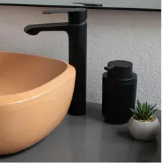 MADECENTRO - Jabonera con Dosificador Bold Negro