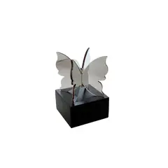 JUST HOME COLLECTION - Escultura Mariposa Ondas Acrílico 10x15 cm Plata Deluxe