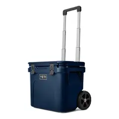 YETI - Nevera Roadie con Ruedas y Asa Retráctil para Transporte Fácil