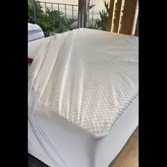 MANO DE OSO - Protector De Colchón Bambú Jacquard Doble