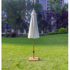 JUST HOME COLLECTION - Parasol Central sin Base 2.4 Metros Madera
