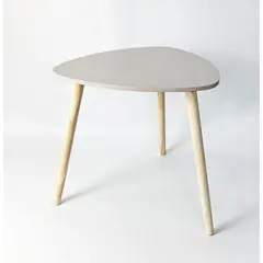 JUST HOME COLLECTION - Mesa de Centro Triangulo Beige 48x48x46 cm